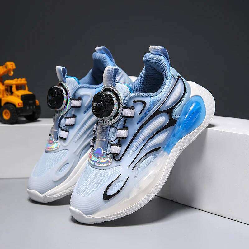 Children's Running Shoes 2026 New Anti-Slip Wear-Resistant Boys sneakers Outdoors Lightweight Students Jogging Boots 26W0224