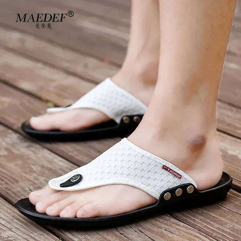 MAEDEF Flip Flops Breathable Summer Sandals Lightweight Comfortable Beach Slippers for Men Slip Quick Dry Outdoor Slides