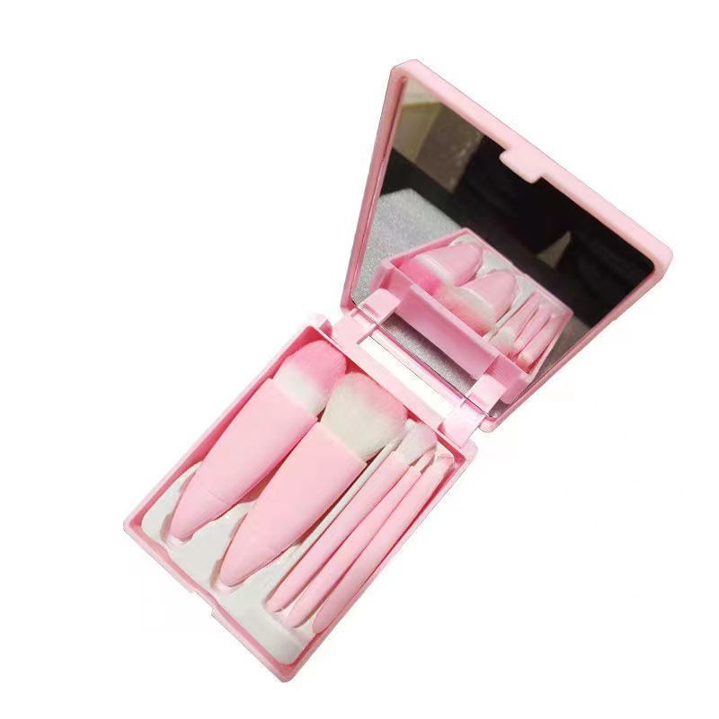 Professional Grade Beauty Tool Kit: Ideal for Seamless Foundation & Blush