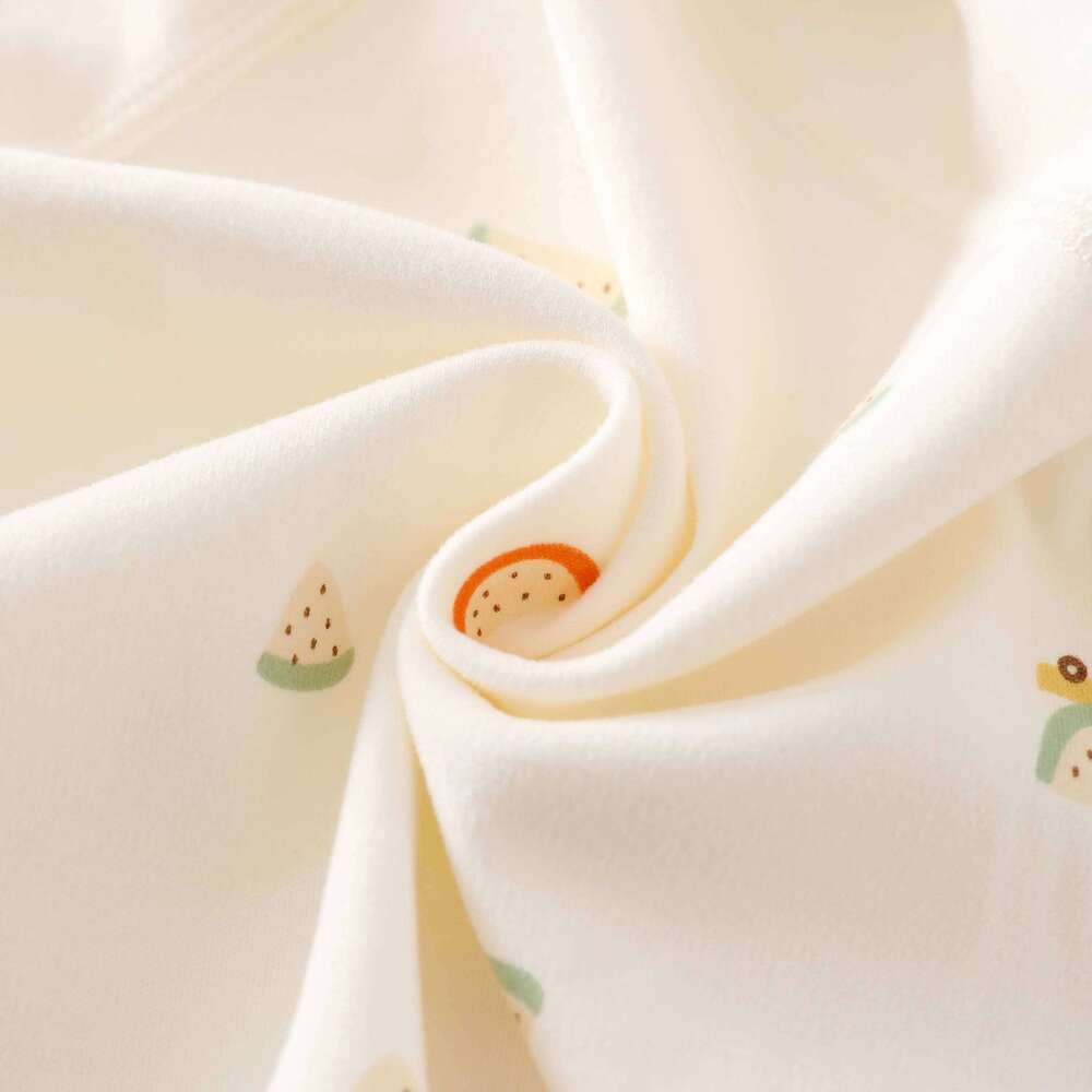 Soft Long Sleeve Baby Onesie Romper Pastel Colors All-Season Comfort Easy Diaper Change Ideal for Everyday And Special Occasions 26H0224