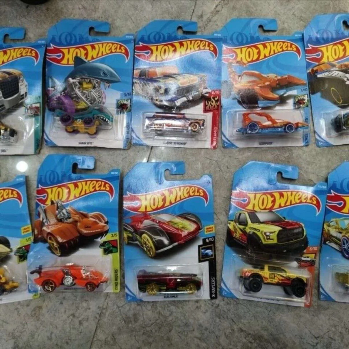 Plane 10Pcs slot car Hotwheel Cars,Alloy Model Toy Sports Pucca Bd Box Randomly Drops Wind And Fire Wheel Small Car Hot Track