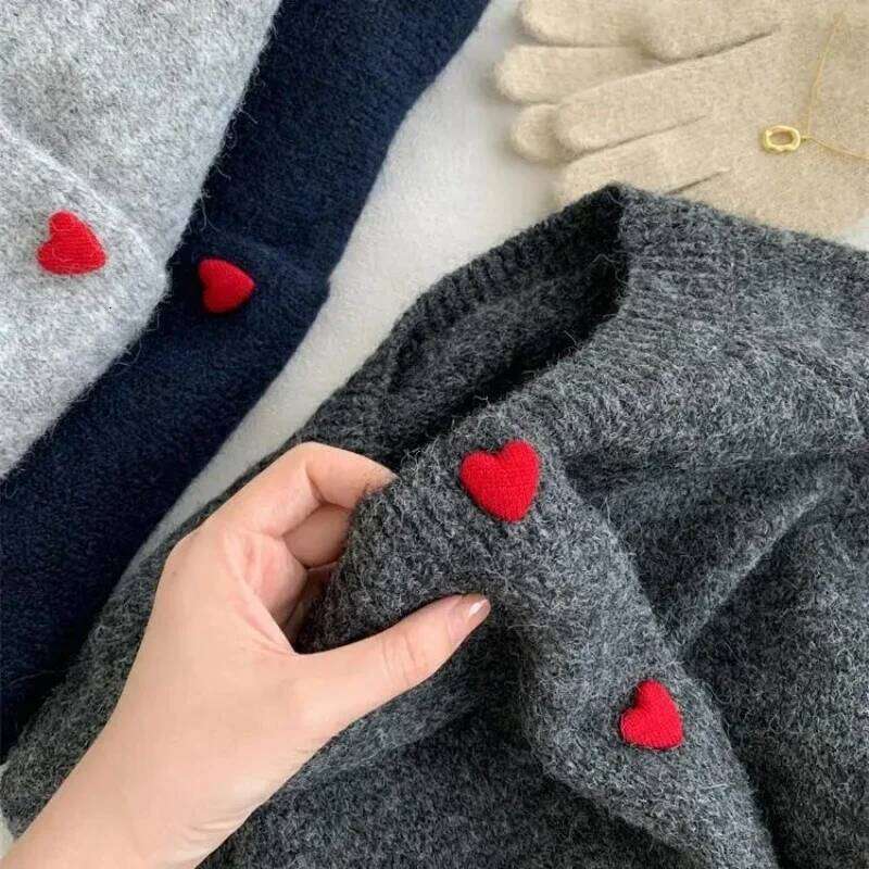Deep Grey Wool Knitted Cardigan For Women 2026 Autumn Winter Soft And Sticky Warm Love Buckle Shoulder Sleeves 26L0224
