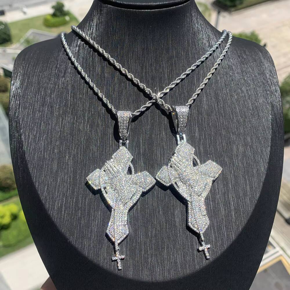 Bling SIlver Hip Hop Men Jewelry Micro Pave Moissanite Praying Hands Cross Pendant Necklace