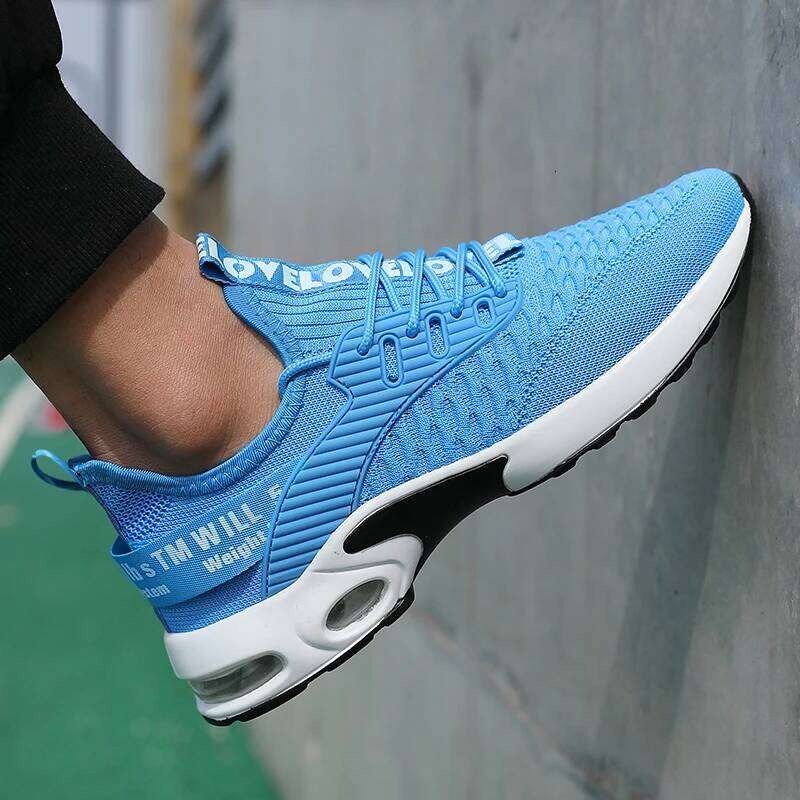 Fashion New Breathable Mesh Running Men Classic Casual Sneakers Male Non-slip Outdoor Comfort Walking Shoes