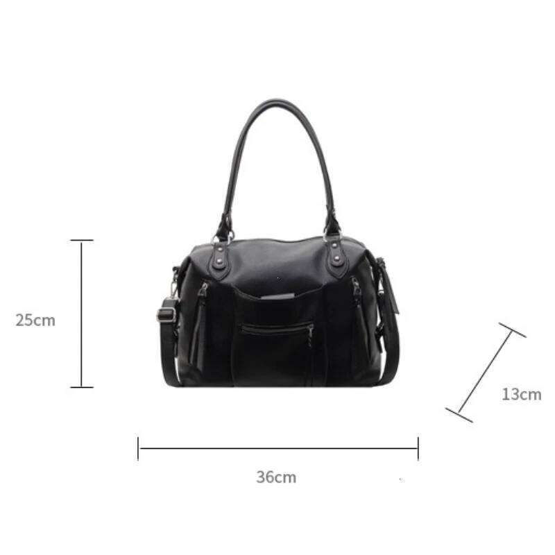 2025 New Sle Commuter Crossbody Handheld Armpit Soft Large Capaci American Retro Leather Tote Bag Z260224
