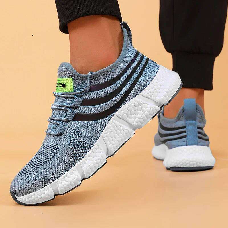 Men Breathable Classic Running Sneakers for Man Outdoor Light Comfortable Mesh Slip on Walking Shoes Tenis Masculino