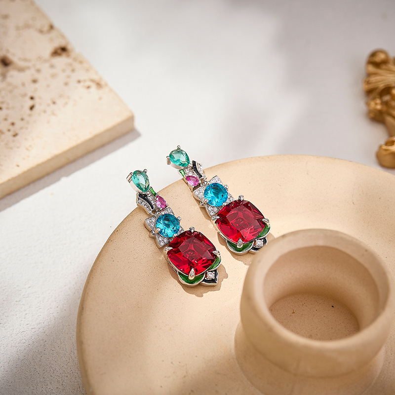 Earrings Simulated Red Diamond Earrings, Gold-Plated, Contrasting Colors Earrings, Symmetrical Inlay Earrings, Fashionable And Luxurious Women's 
