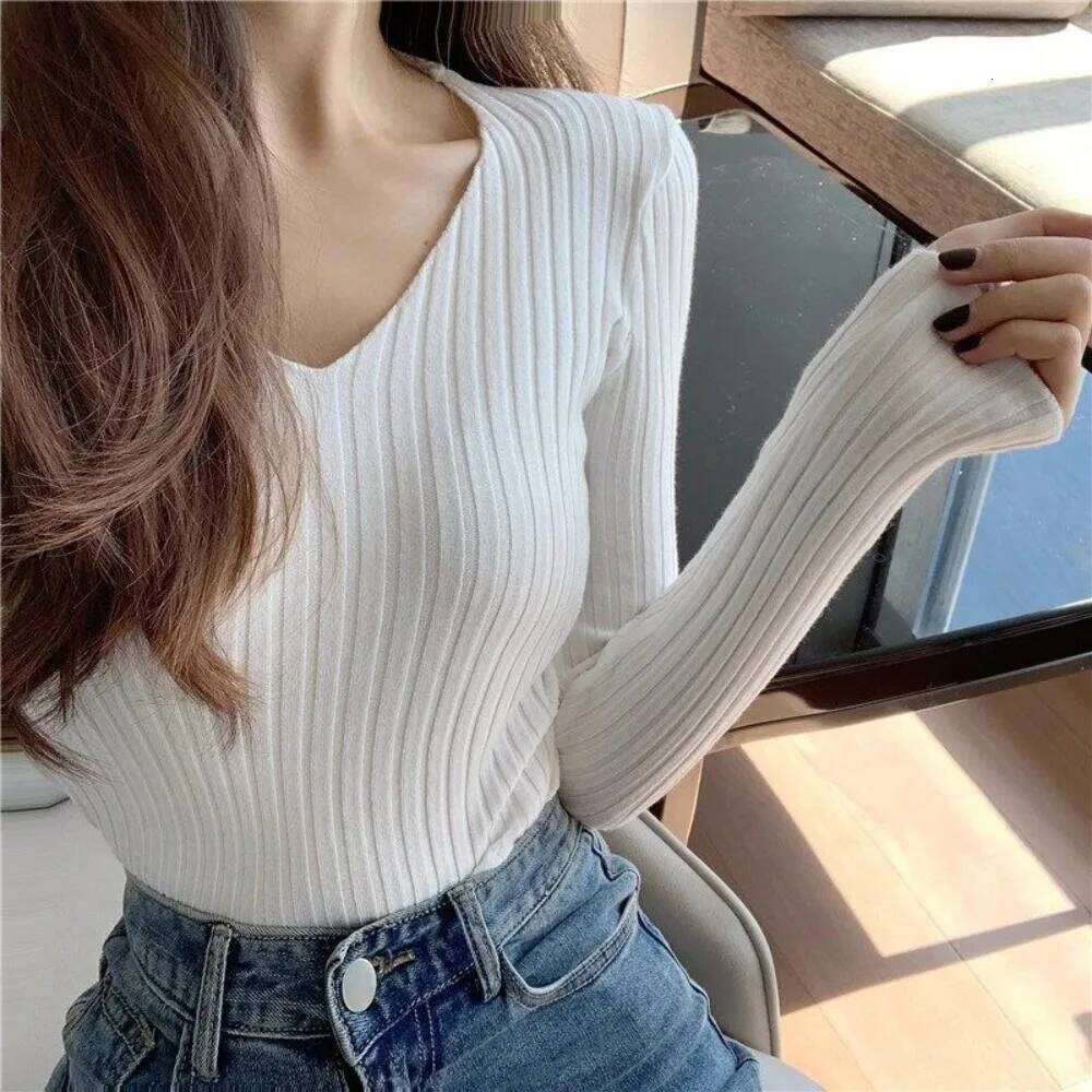 Autumn Winter Women Sweaters Casual Long Sleeve Knitted V Neck Pullover Sweater Femme Basic Solid Tops Fashion Clothes 26L0224