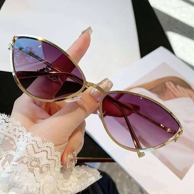 2024 Unique Metal Frame Brown UV400 Sun Women Trendy Vintage Vacation Designer Luxury Glasses Cat Eye Sunglasses 26W0224