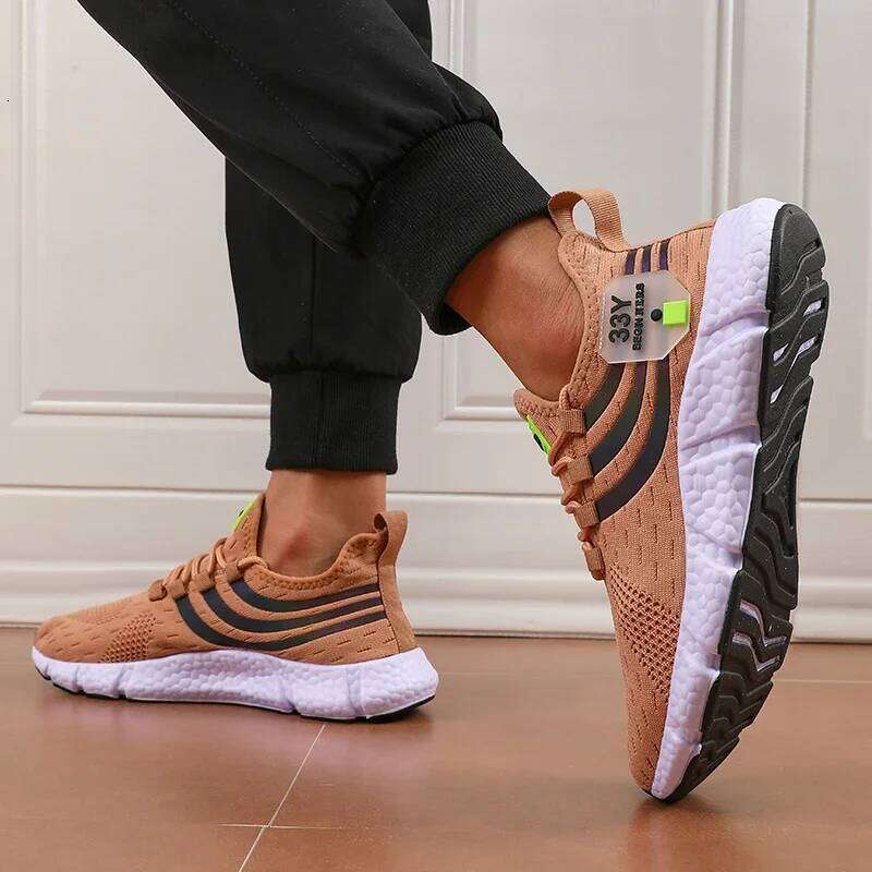 Soft Soled Sports 2025 Summer New Breathable Casual Mesh Fashionable Trendy Men's Running Shoes Sneaker