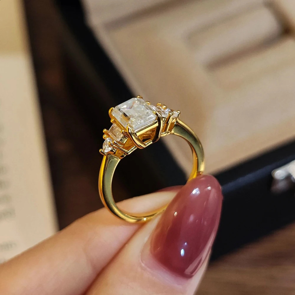 BXINY 2CT Emerald Cut Rings S925 Silver 18K Gold Plated GRA Certified Lab Diamond Wedding Band for Women Gift Jewelry 260124