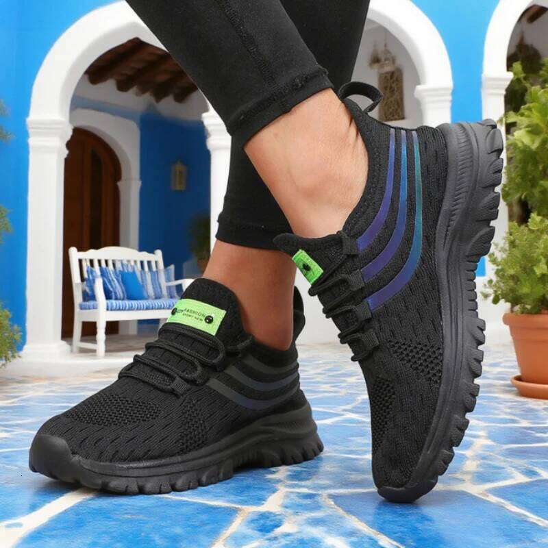 Women's Mesh Running Light Breathable Comfortable Non Slip Flat Outdoor Travel Gym Training Shoes Zapatos De Mujer