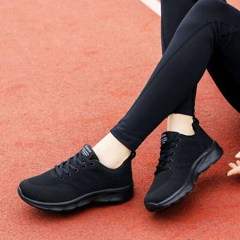 Black Non Slip Women's Fashion Lightweight Running Sneakers Breathable Casual Travel Comfortable Shoes for Work