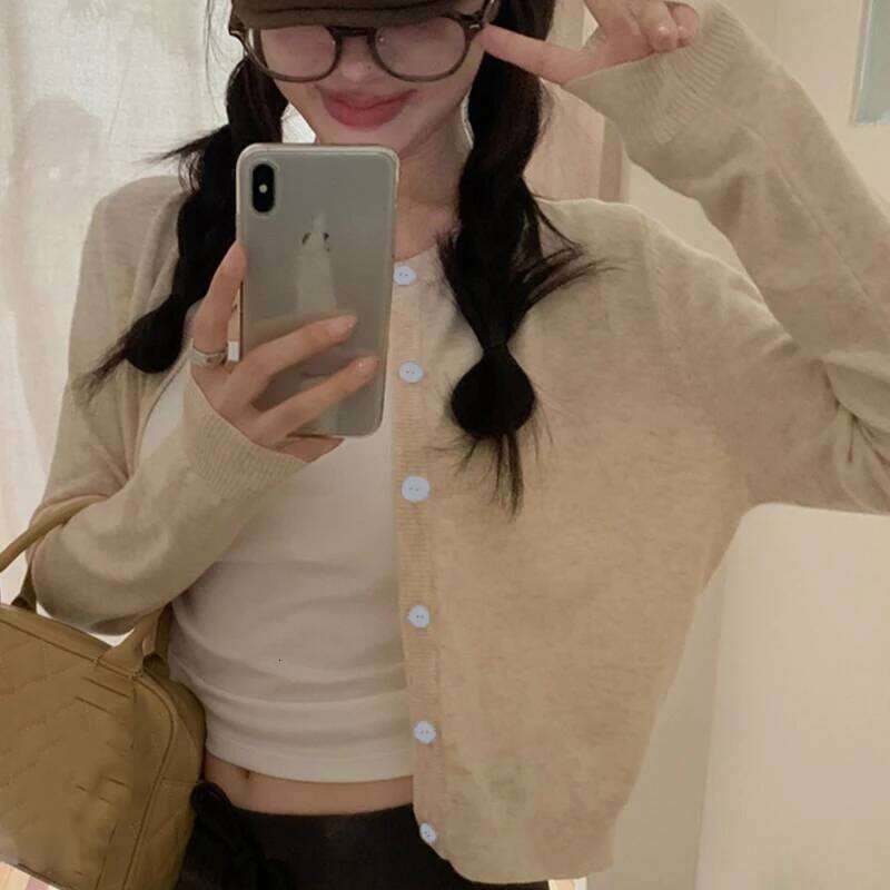 Red Cardigan Knit Early Autumn Women Clothes New 2024 Outdoor Crop Sweater Outerwear Long Sleeve Top Bottoming Shirt 26L0224