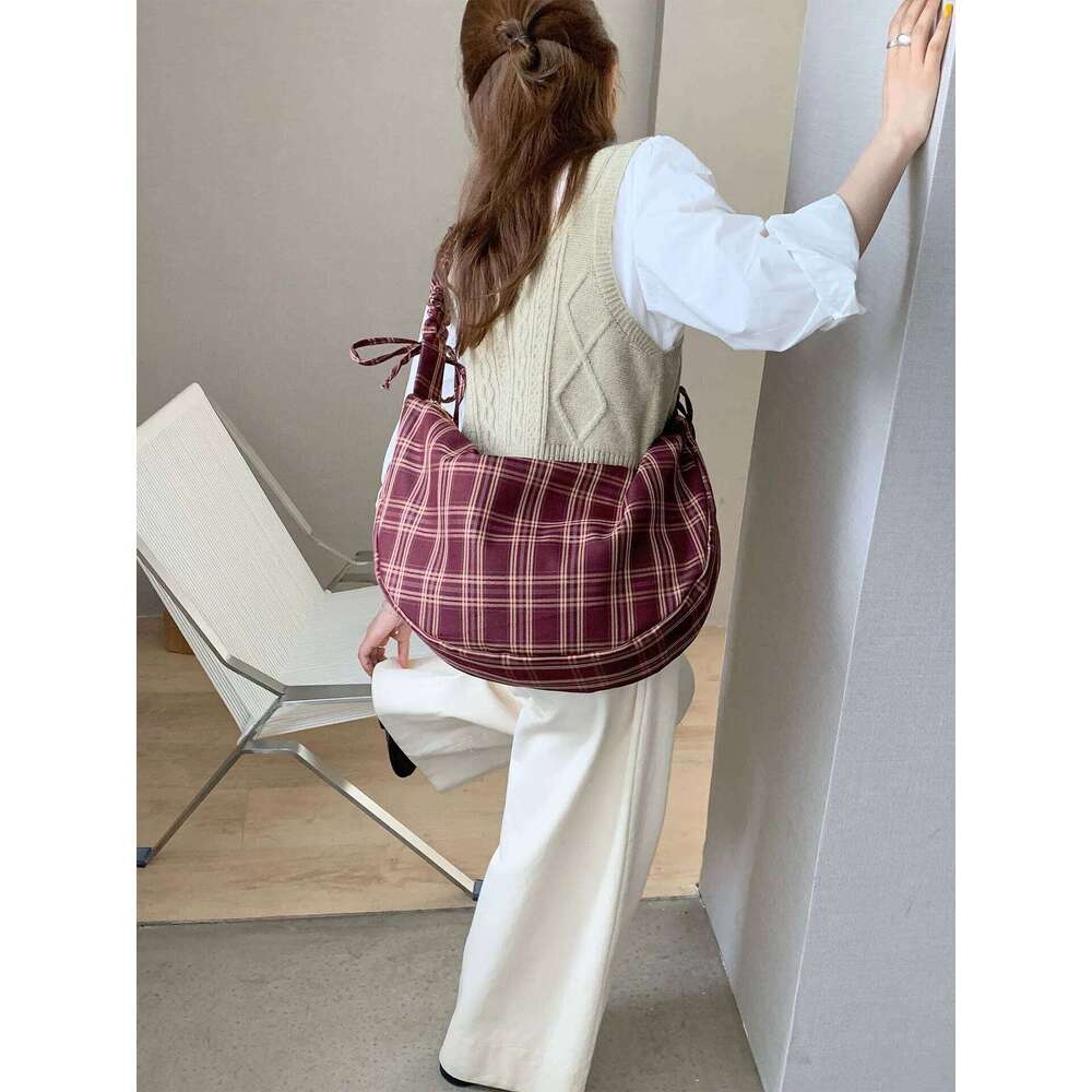Vintage Plaid Women's Shoulder Crossbody Bags Large Capacity Ladies Pleated Underarm Bag Retro Girls Drawstring Tote Handbags Z260224
