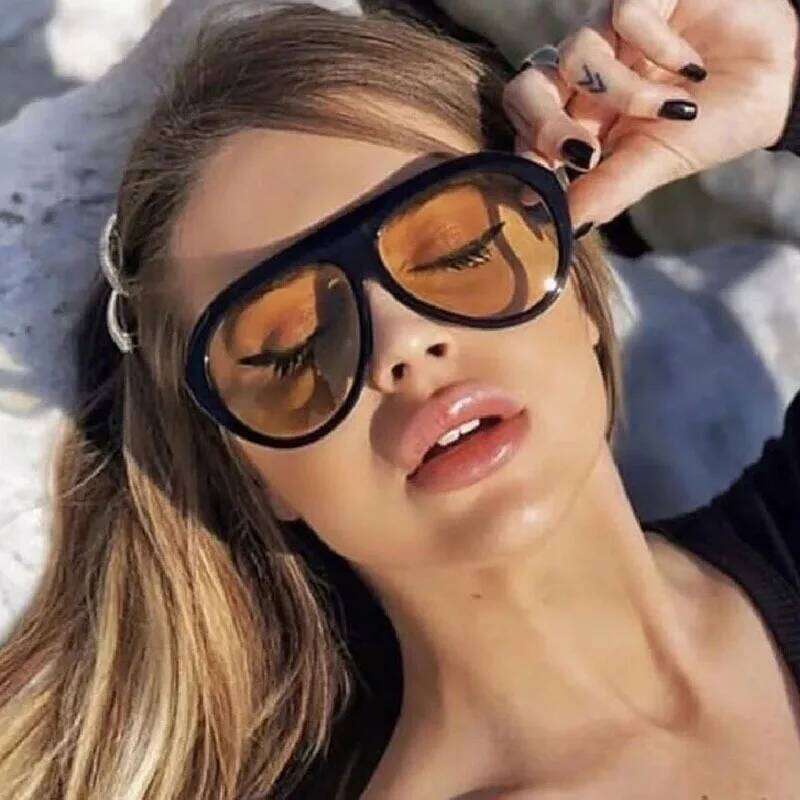 Retro New Oversized Pilot Oval Sunglasses Women Multi Color Lens Simple Style Sun Glasses One Piece Design Eyeglasses UV400 26W0224