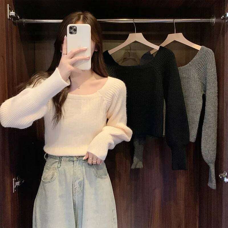 Lazy side wind restoring ancient ways led lantern sleeve women cultivate one's morality show thin sweater niche western 26L0224
