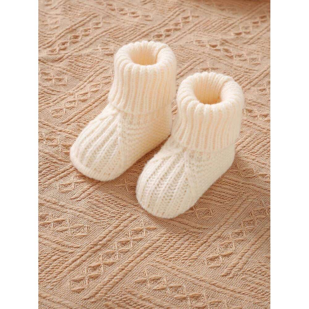 Winter Baby Clothes Beige Long Sleeve Knitted Rompers+Hats+Shoes 3pcs for Newborn Boys Girls Outwear Outfits Sets 0-9M 26H0224