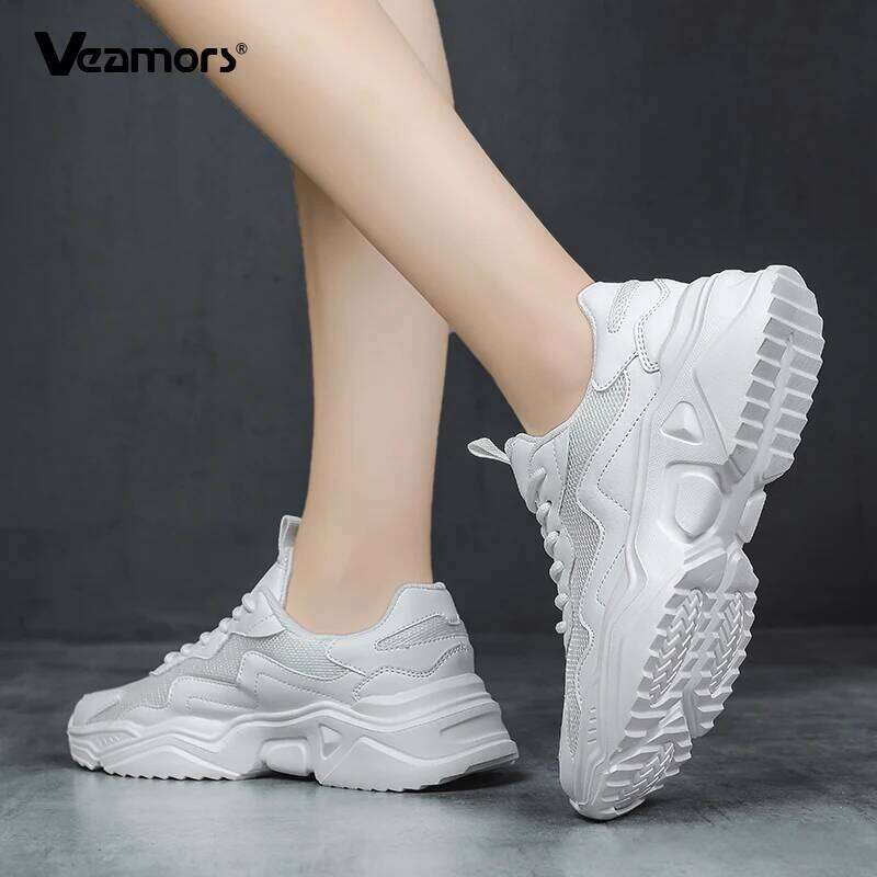 Women Retro Sneakers Breathable Running Fashion Platform Walking Versatile Style Casual Sports Shoes 26W0224