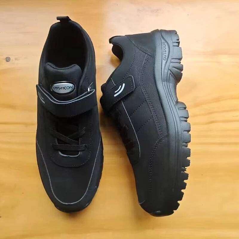 Hot Selling Breathable Flat Anti Slip Wear Resistant Running Men's Casual Sports Shoes