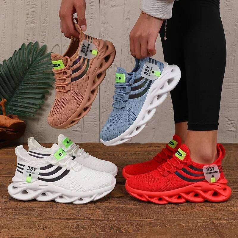 2025 Summer New Lightweight Mesh Breathable Running Shock-absorbing Soft Sole Fitness Women's Shoes
