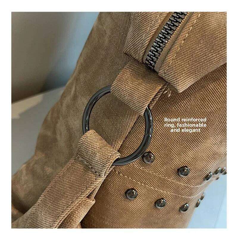 PU Shoulder Fashion Rivet Decoration Solid Color Body Design Large Capacity Versatile Commuter Underarm Bag Z260224