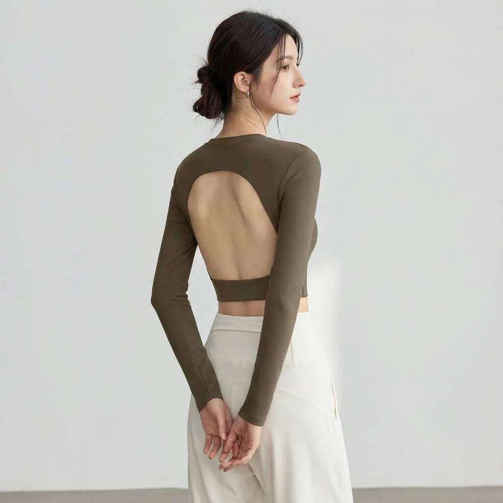 Women's Long Sleeve Yoga Shirt Sports Top with Chest Cushion Short Elegant Shawl Small Cam Pura Speed Dry for Autumn 26Y0224