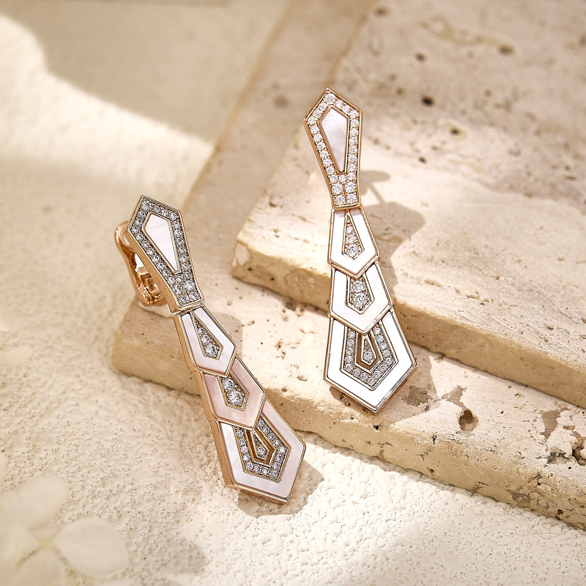 Earrings Diamond-Shaped White Shell Earrings With Gold-Plated Geometric Layered Design Earrings, And Ins Fashion Textured Women's Earrings
