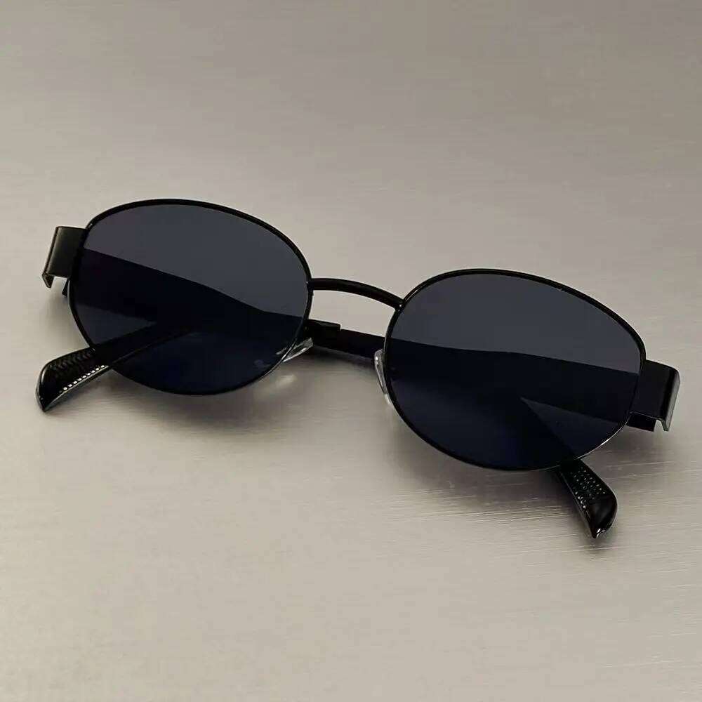 New Oval Sunglasses for Women Men Trendy Metal Frame Sun Glasses Classic Shades Casual Eyewear 26W0224