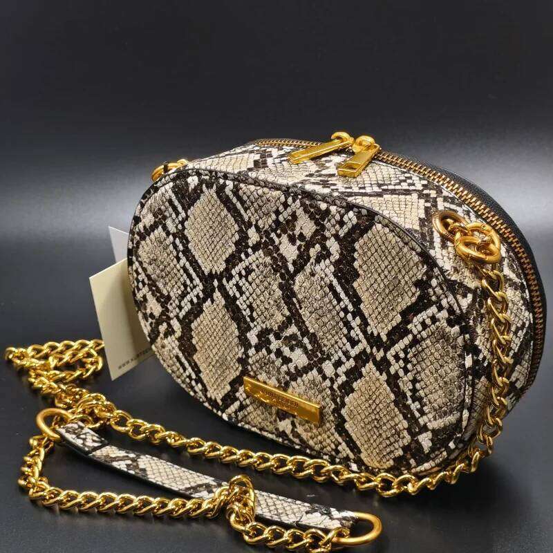 Creative High-Quality Square For Women, Niche Leather High-End Hardware Chain Crossbody Bag