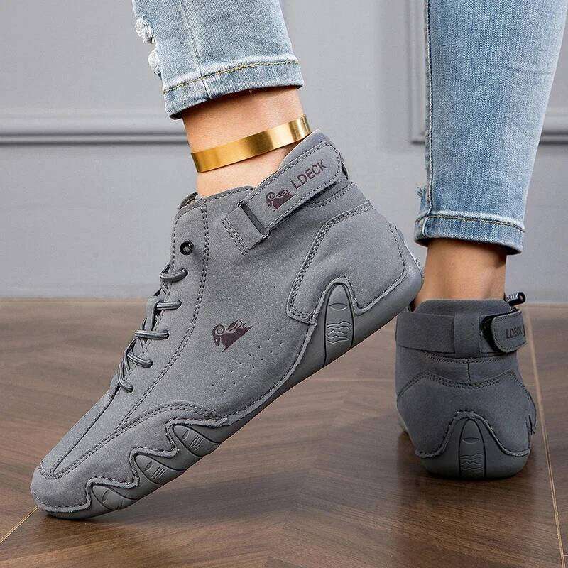 Retro High Top Women's Classic Charm Comfortable Soft Sole Anti Slip Durable Flat Fashionable Walking Travel Shoes