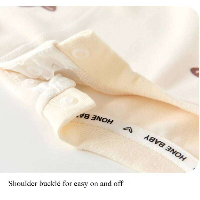 Unisex Baby Warm Romper for Autumn Winter Infant Cute Long-Sleeve Jumpsuit Boys & Girls Outdoor Comfortable Bodysuit 26H0224