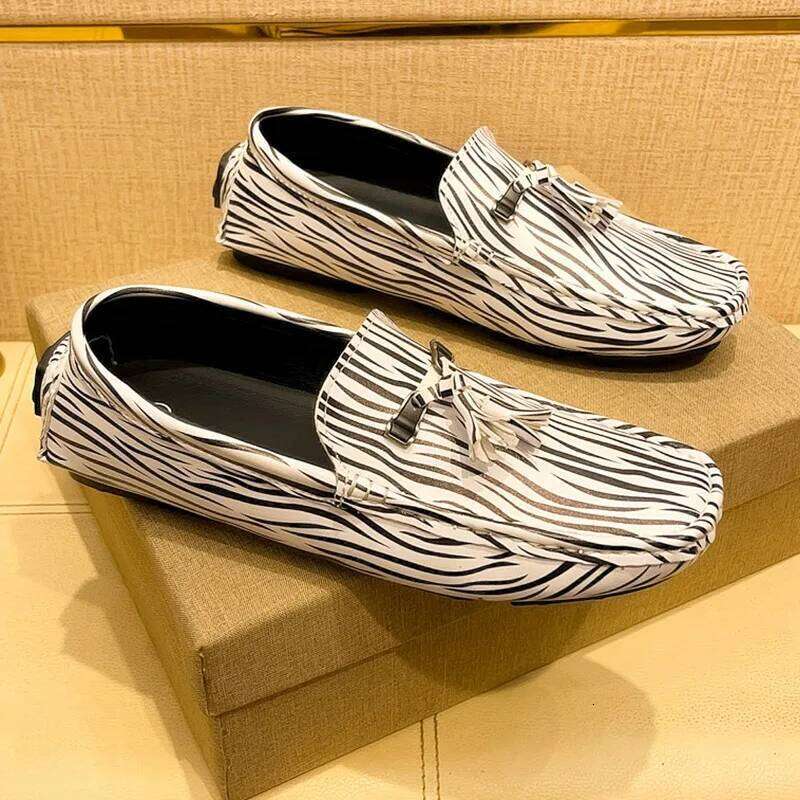 MAEDEF Men's Loafers Big Size 38-48 Soft Comfy Slip-on Mens Casual Leather Moccasin White Driving Men Shoes Footwear