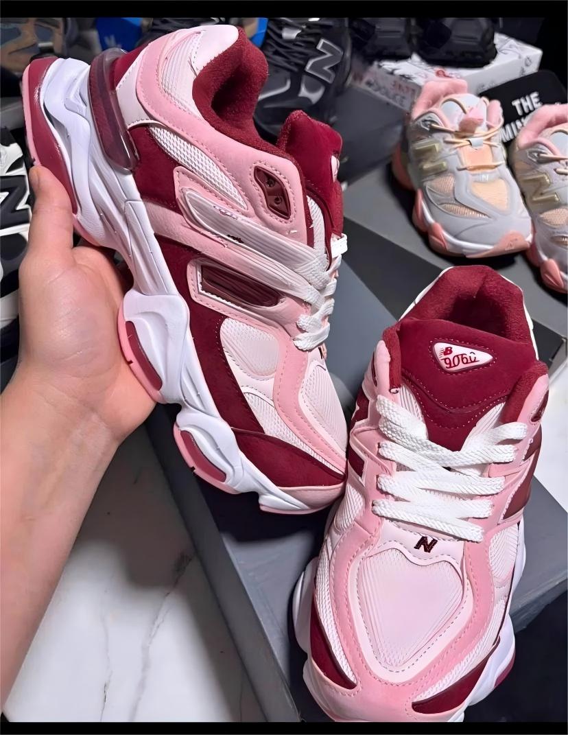 2025 Designer Shoes New Sneakers For Men Women Triple Black Cement Shadow Grey White Charcoal Pink Blue Casual Mens Womens Outdoor Sports Trainers Runners