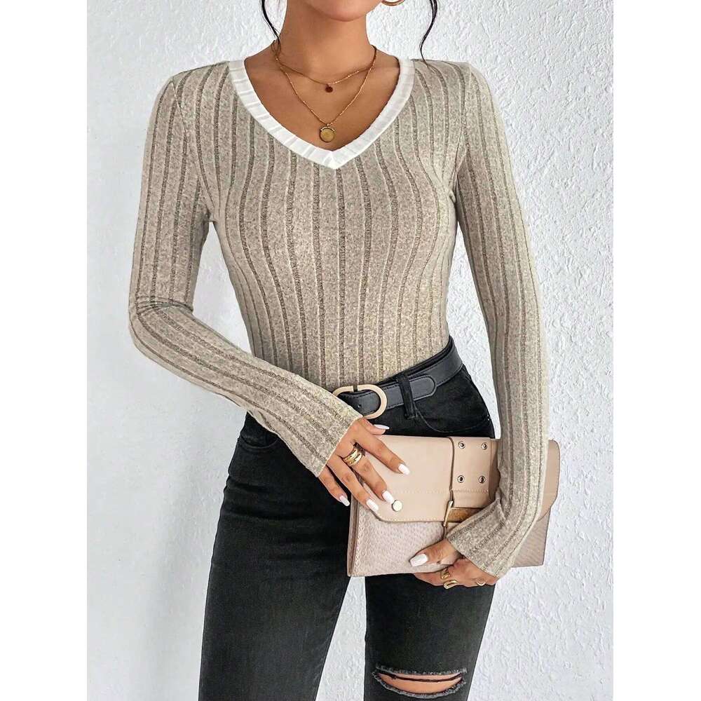 Slim Sexy Knit Long Sleeve V-Neck Neck Edge Clash Top New Autumn and Winter Women's Casual Pullover 26L0224