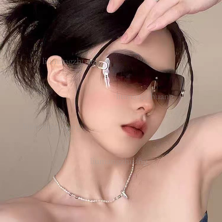 2026 Designer Luxury Large Frame Integrated Women's Sunglasses Fashion Future Technology Sense Metal Anti UV Outdoor Glasses Beach Party Vacation