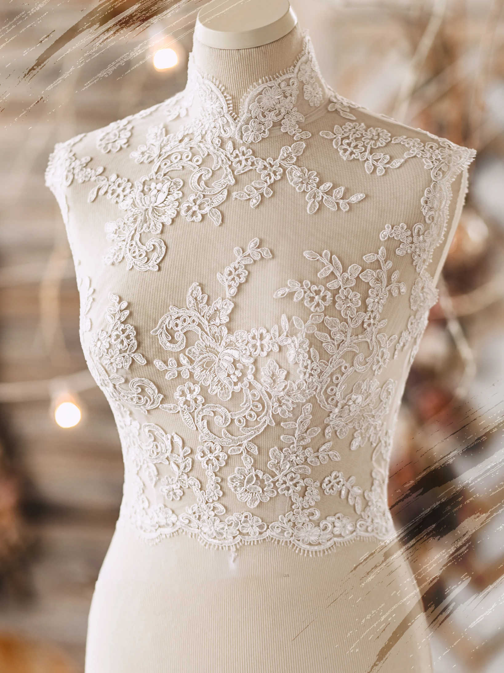 Elegant Wedding Jacket Bridal Bolero High Neck Sleeveless Lace Appliques Buttons Wedding Accessories Wrap Shawl Customized
