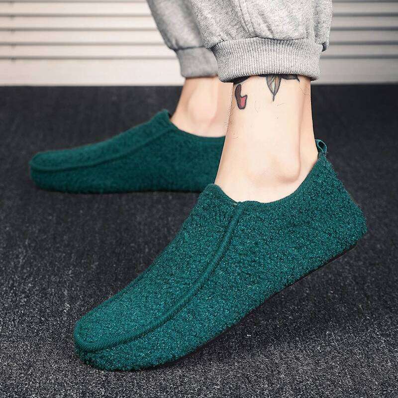 MAEDEF Warm Cotton Slippers Men Winter Soft Plush Thin Bottom Casual Male Loafers Light Men's Home Walking Shoes