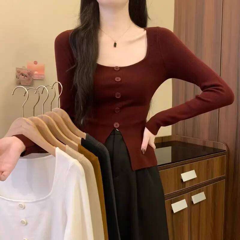 Square Collar Long-sleeved Sweater for Women in Autumn and Winter Underwear 26L0224