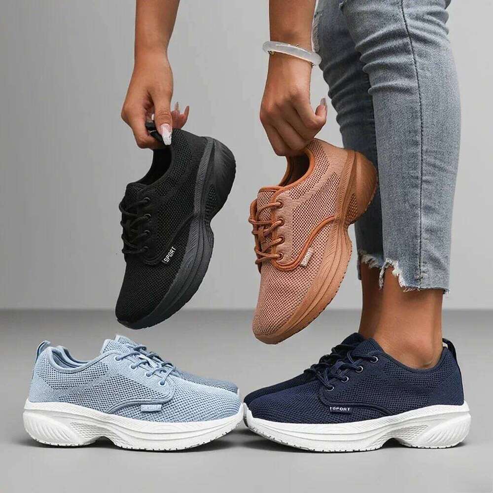 New Women's Platform Last Shoe Breathable Mesh Height Increasing Soft Soled Walking Shoes Simple Women Wide Footed Sneakers