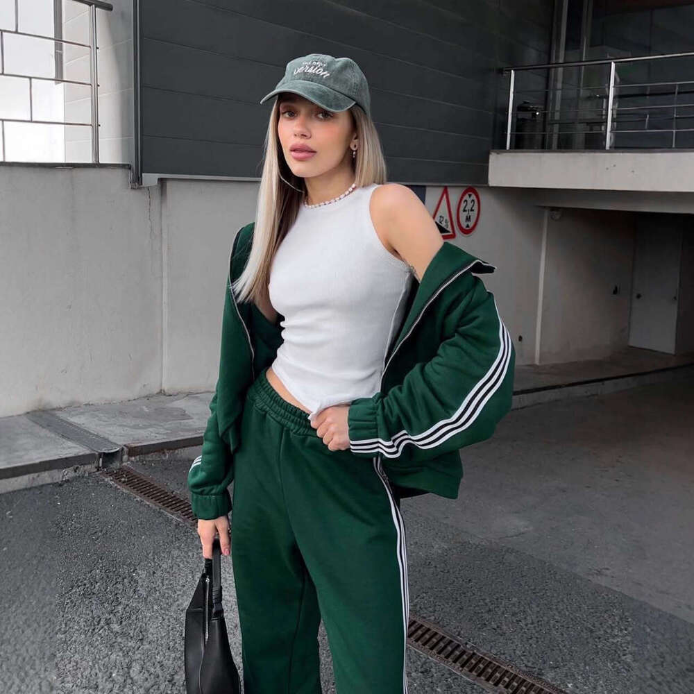 Women's s sweater suit striped jacket two-piece loose autumn and winter, Casual Wear, Elegant Style, High Neckline, Machine Wash red green black 