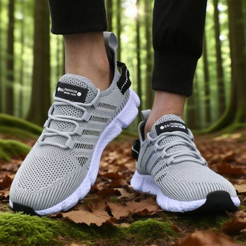 2025 New Trendy Running Shoes Men Breathable Mesh Lightweight Sneakers Eye Catching Fashion Tenis Baixo Zapatillas De Deporte