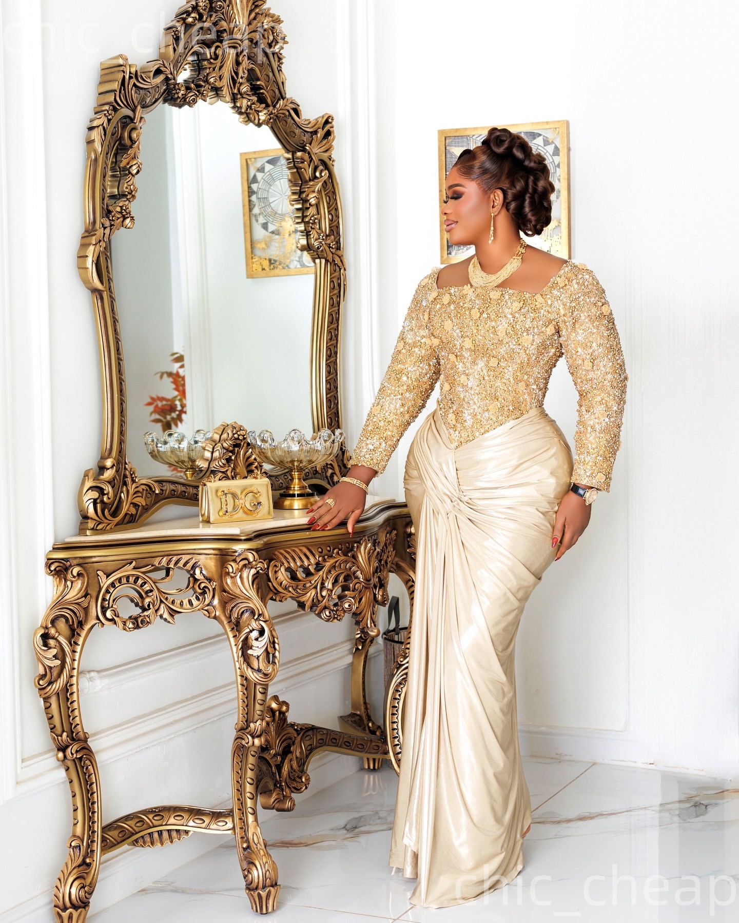 2026 Plus Size Champagne Sheath Mother Of Bride Dresses Flowers Sequined Satin Evening Party Mama's Dress Vintage 50's Birthday Wedding Gues