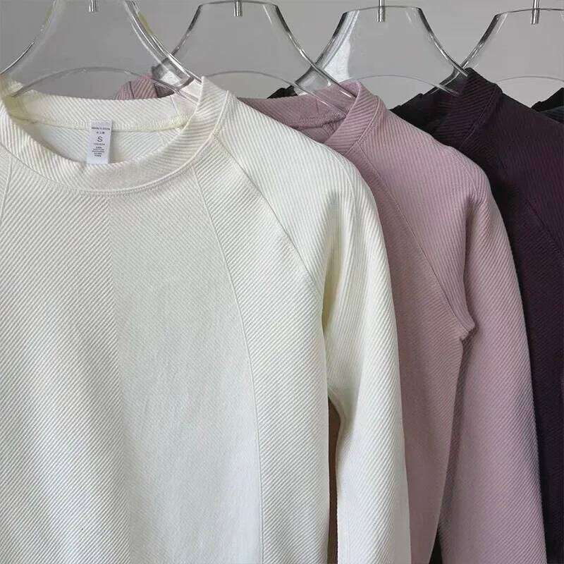 Women's New Seamless Knitted Round Neck Long Sleeve Yoga Fitness Sports Top Slim Fit for Autumn And Winter 26Y0224