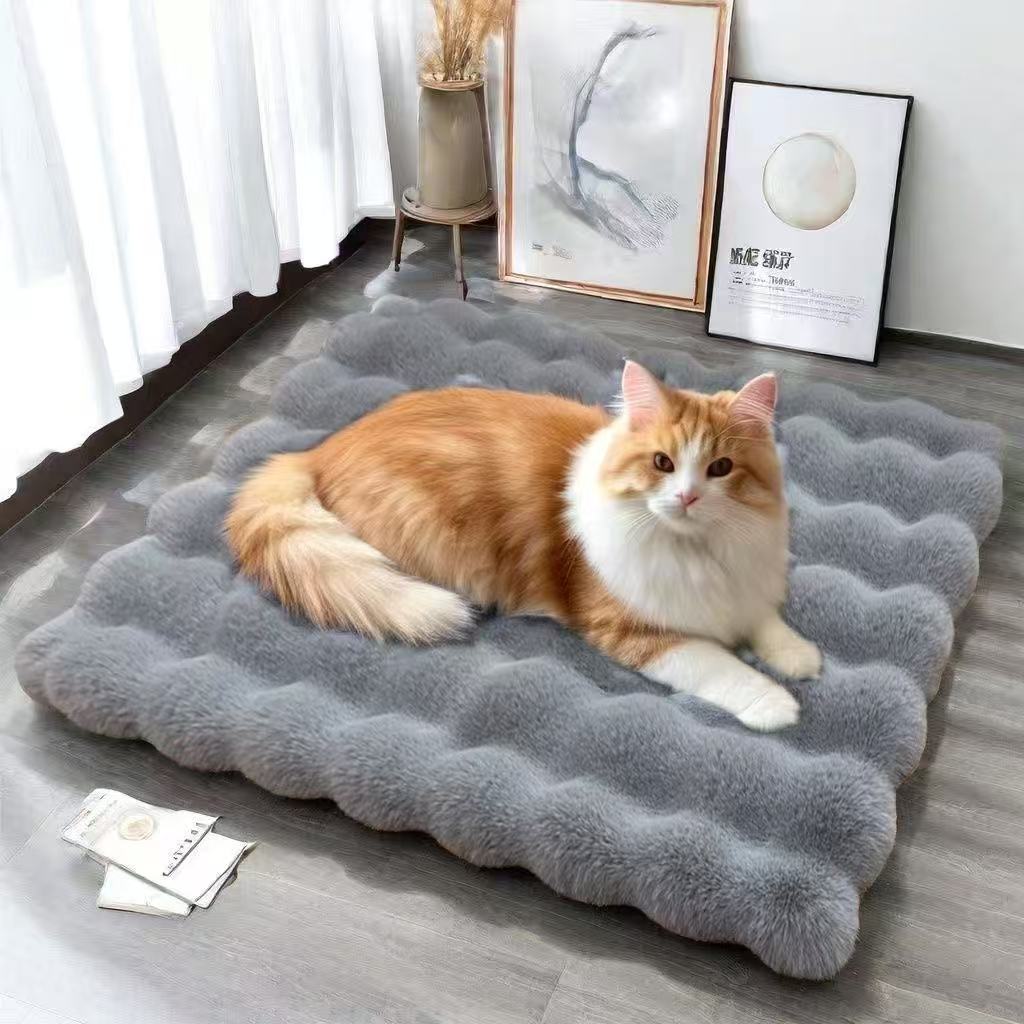 Pet Mat Cat Nest Warm Sleeping Mat Plush Dog Nest Mat Thickened Warm Mat Four Seasons Warm Cat Dog Floor Mat