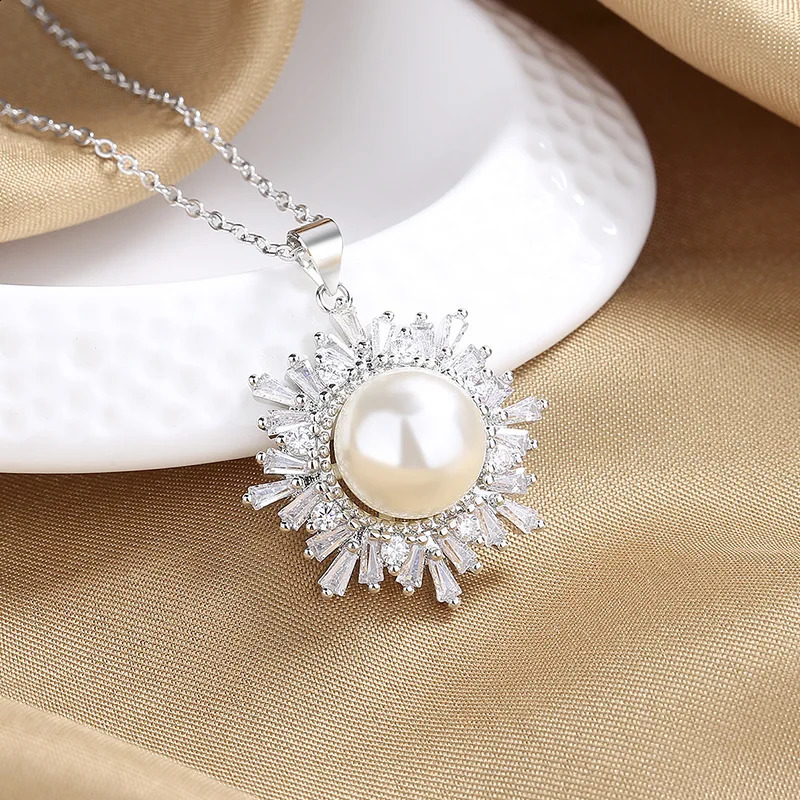 925 Sterling Silver Necklace Elephant Pendant Zircon For Women Clavicle Chain Necklaces Wedding Party Fashion Jewelry Gift 260208