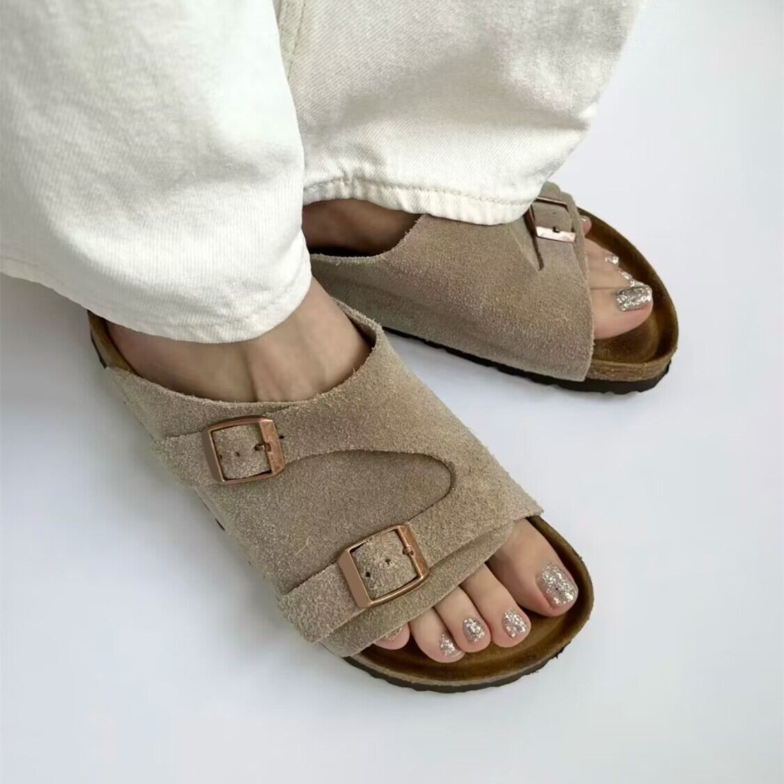 TEEMAZZI 2026 New Leather Cork Comfortable Designer Slippers for Men and Women Outdoor Casual Fashion Trendy Sandals