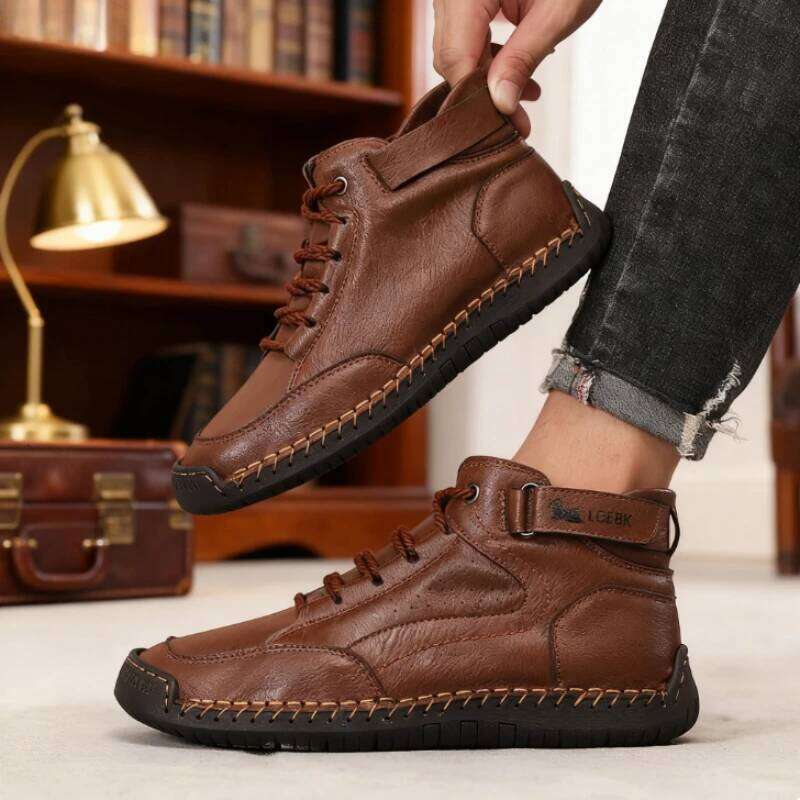 Men's High Top Handmade Sewn Buckle Casual Shoes Comfortable Fashionable Daily Walking Outdoor Adventure Boots