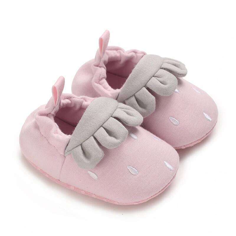 Cute Strawberries Winter New Baby Booties Boy Girl Cotton Soft-Sole Non-Slip Warm Toddler First Walkers Infant Crib Shoes 26Y0224