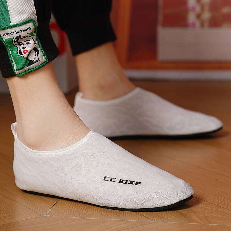 MAEDEF Men's Breathable Thin Bottom Light Driving Loafers Casual Socks Men Slippers Comfortable Walking Mens Shoes